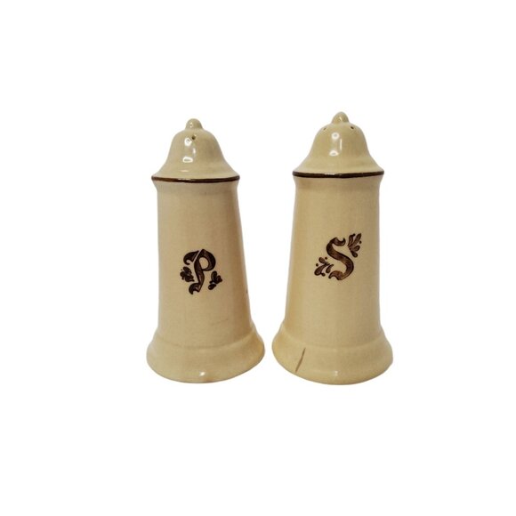 Vintage 1970's Pfaltzgraff Village Beige and Brown Salt and Pepper Shakers 5.75" - Picture 1 of 2